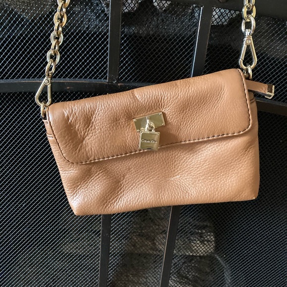 Calvin Klein Handbags - Calvin Klein Small Tan Crossbody Purse